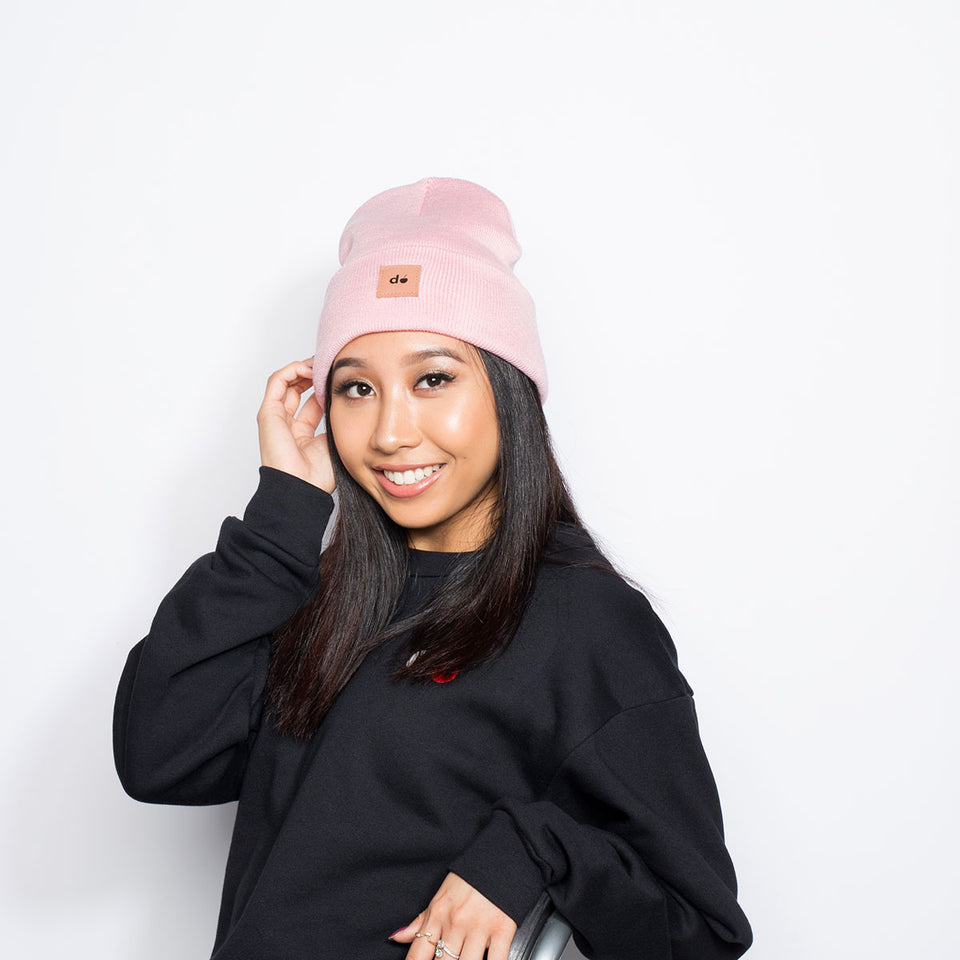Konsultere Triumferende I Pink Knit Beanie - Demetres Supply